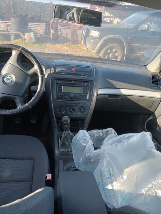 Dezmembrez Skoda Octavia 2 diesel
