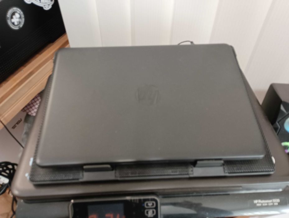 Лаптоп HP Notebook - 14-ck0101ng i3-7020U / 14"