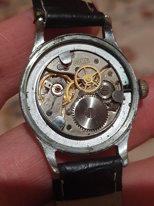 Ceas barbatesc Angelus