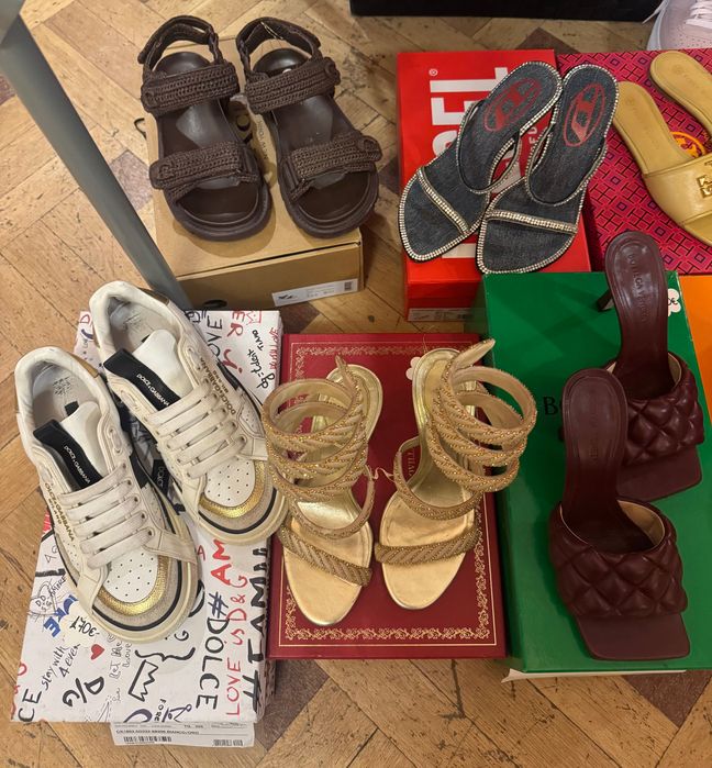 ОРИГИНАЛНИ ОБУВКИ/ Hermes; Dolce&Gabbana; Bottega Veneta; Rene Caovilla; Diesel; Coach; Tory Burch; Patrizia Pepe; Karl Lagerfeld; ZARA, NIKE и други