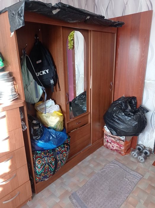 Срочно продам прихожую