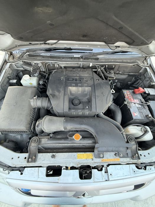 Mitsubishi Pajero 3.2 DI-D LWB | 2007 | 7 Locuri | UK | 4x4