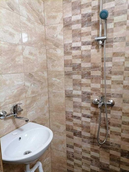 Дава се под наем Двустаен апартамент в Бургас, Меден рудник - зона В - 66 кв.м за 306 € - Снимка #6