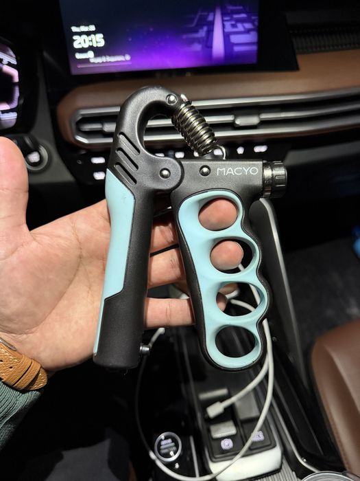 Эспандер для рук до 150 кг