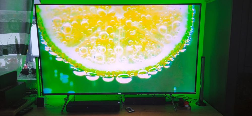 Televizor  Samsung 60 KS 7000  Suhd Quantum  Dot 4k  Premium