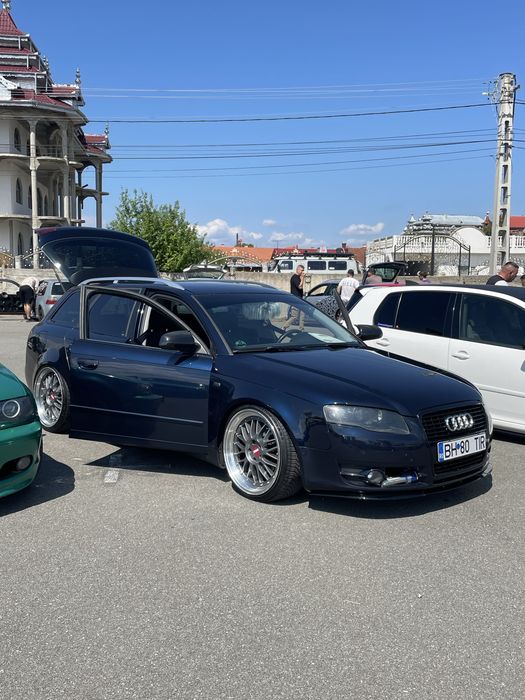 Vând /schimb A4b7 Car Audio