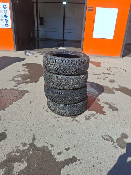 Шины ЗИМНИЕ Goodyear R17