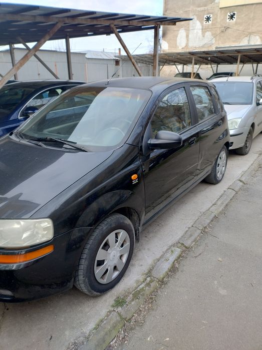 Vind Chevrolet kalos sau schimb cu Ford focus mk1 1.6