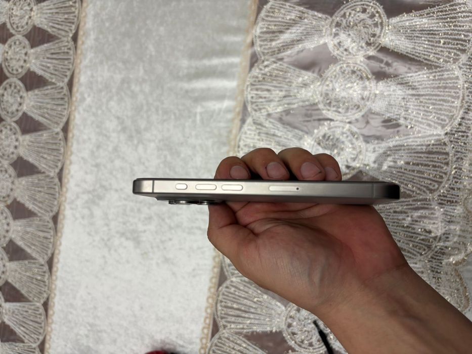 iphone 15 pro 128 gb titan