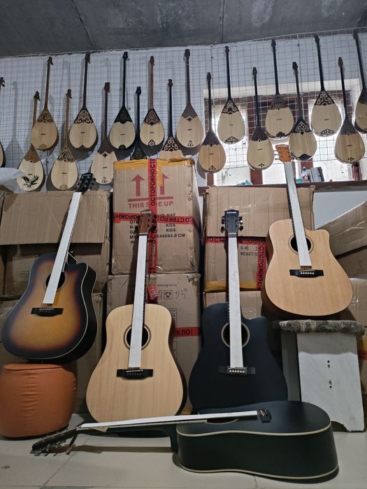 Уклеле,уклеле,гитара,домбыра,домбры