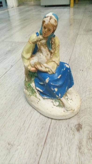 Продам Статуэтки