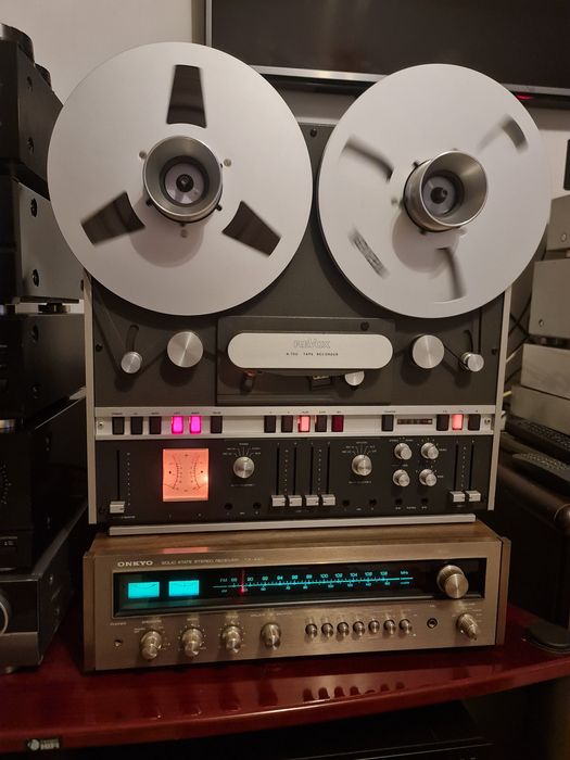 Magnetofon STUDER -  reVox A700