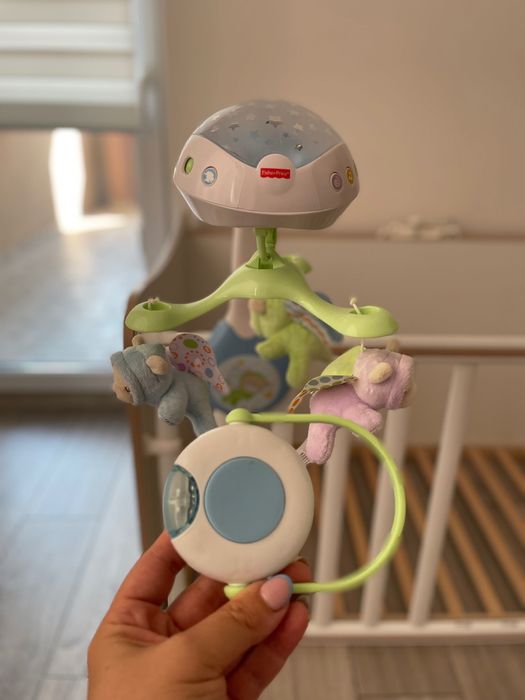 Fisher Price Музикална въртележка - проектор 3 в1  играчка за кошара