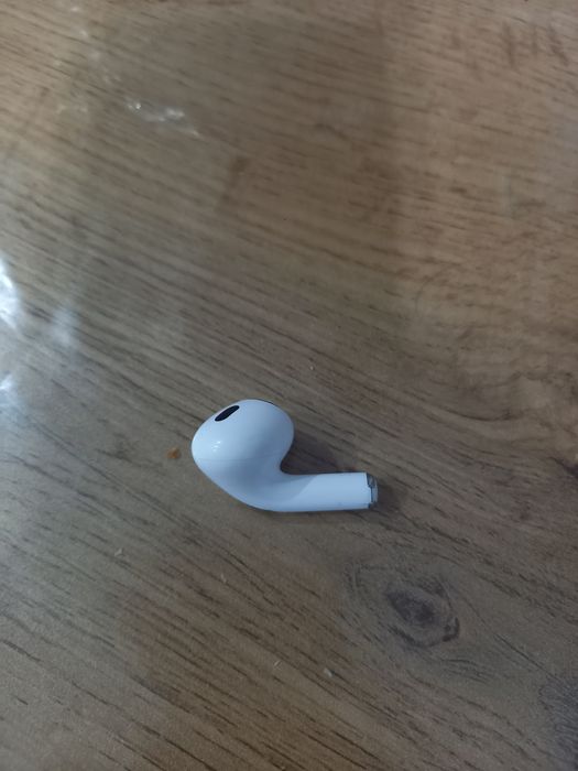 Наушник от airpods pro 2