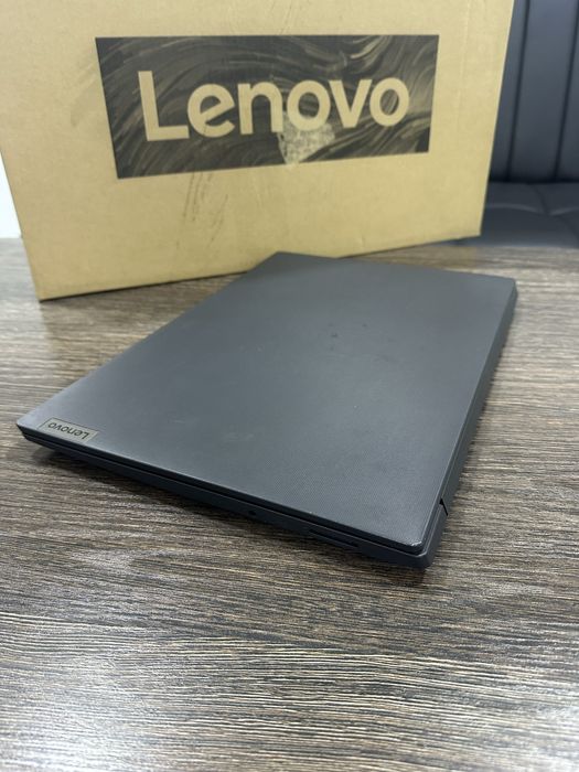 Офисный 2-х ядерный ноутбук Lenovo IdeaPad 3