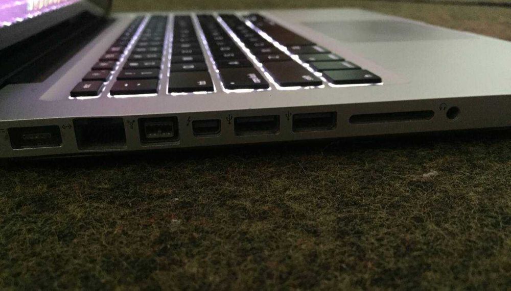 Срочно продается Apple MacBook Pro 13 2012