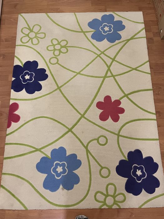Килим с цветя цвят екрю