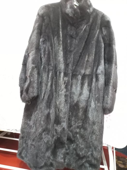 Норка шуба сатылады