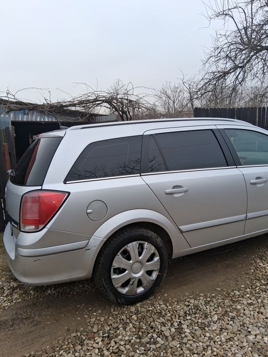 Vând Opel Astra Twinport