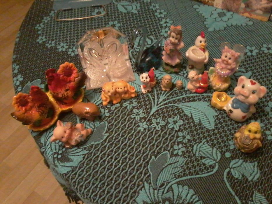 Продам статуэтки