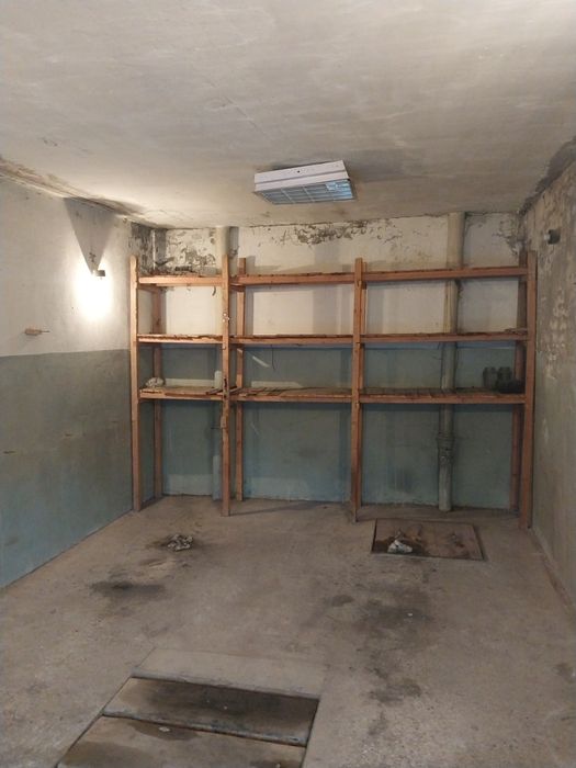 Продам гараж р-он Тополиная роща