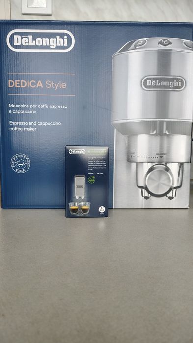 Кафемашина Делонги