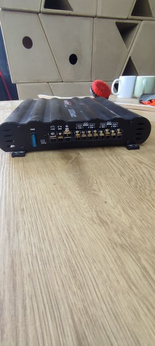 Amplificatoare Auto Twister 1000w + Magnat 1400w