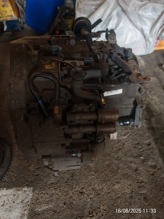 Cutie automata Honda  MCTA