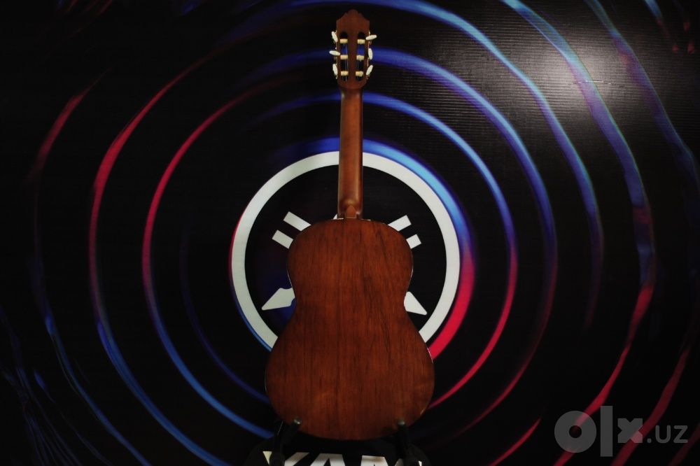 Классическая гитара YAMAHA CS40 для детей 3/4