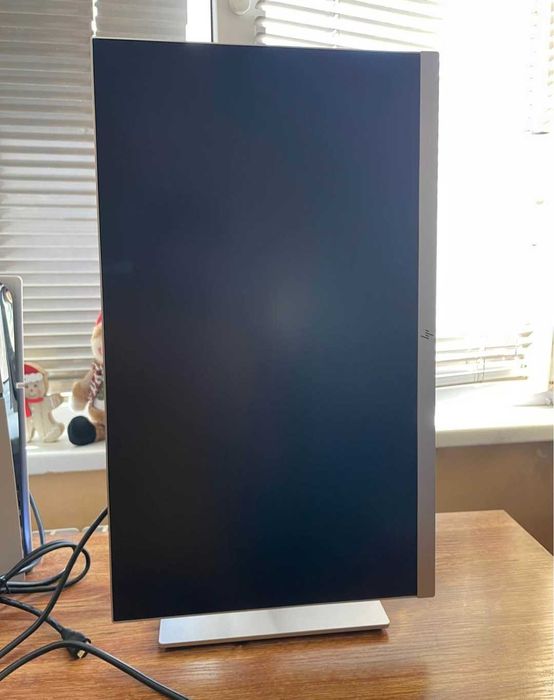 Монитор HP E243 FULL HD  24 инча