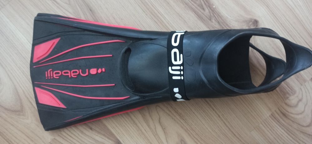 Плавници Декатлон-25лв