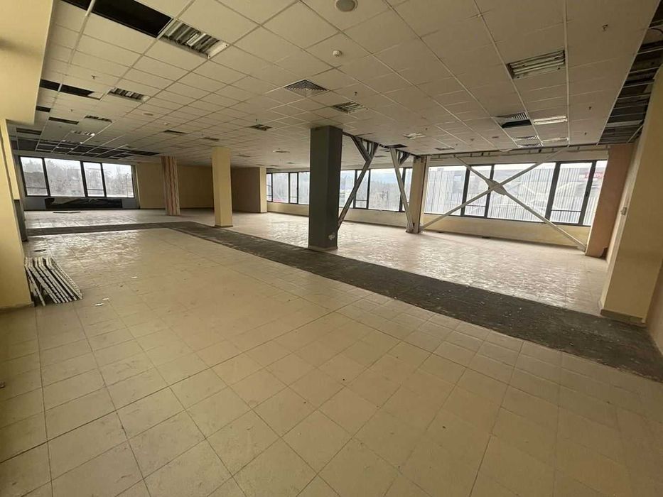 Дава се под наем Офис в София, Люлин 10 - 750 кв.м за 4986.27 € - Снимка #2