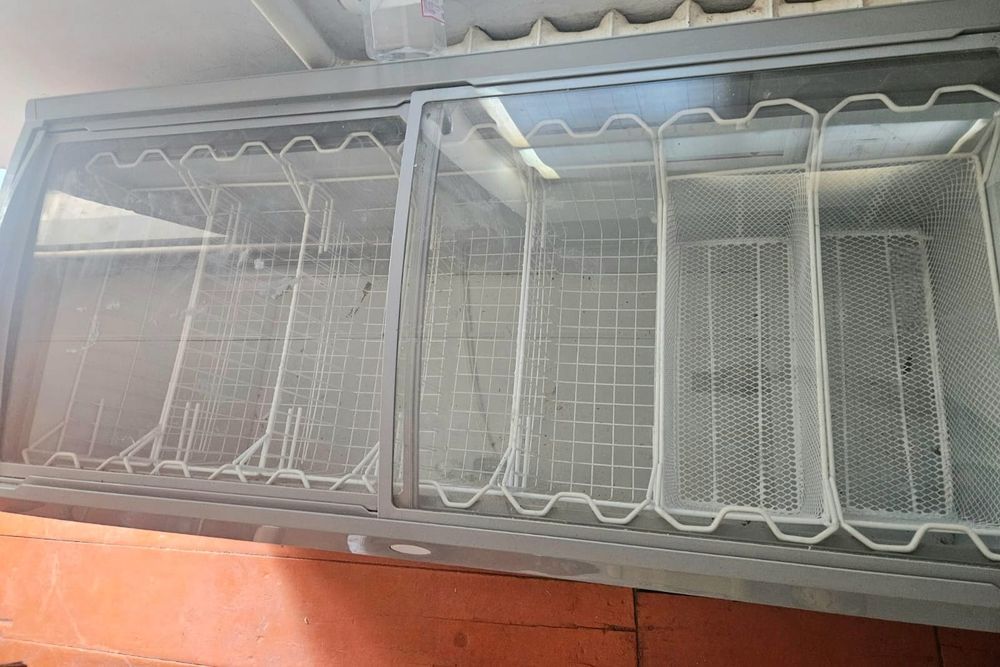 Продам Морозильник