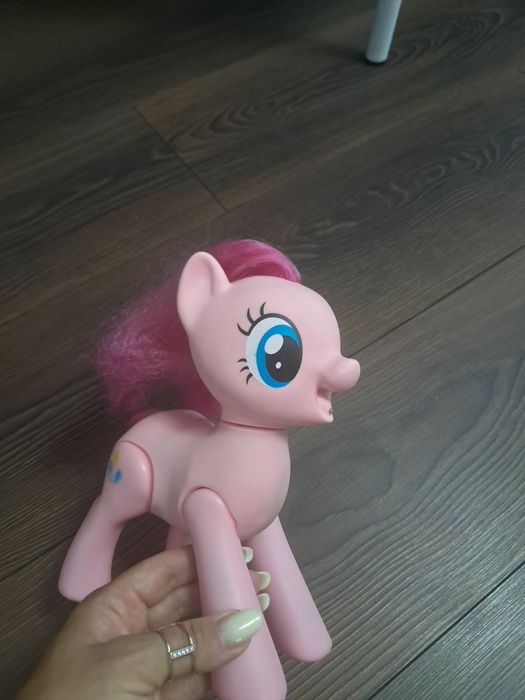 Pinkie pie jucarie interactiva
