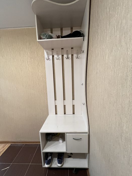 Шкаф для прихожей