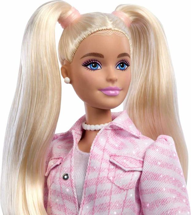 Кукла Barbie deluxe style.
