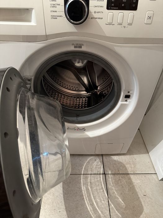 Продам стиральную машинку автомат Samsung