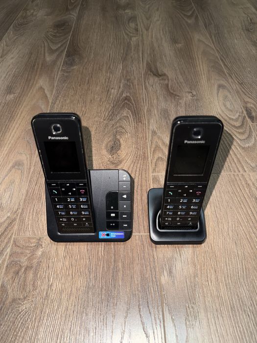 Телефон Panasonic KX-TGH220