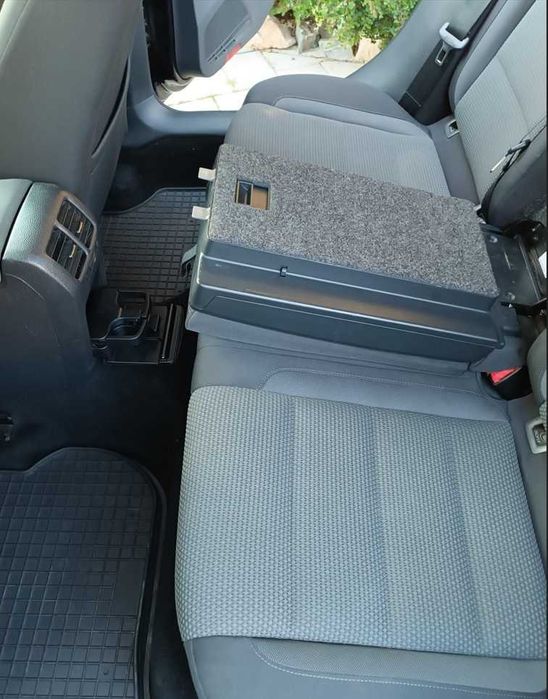 VOLKSWAGEN Golf 2010 — imagine 40