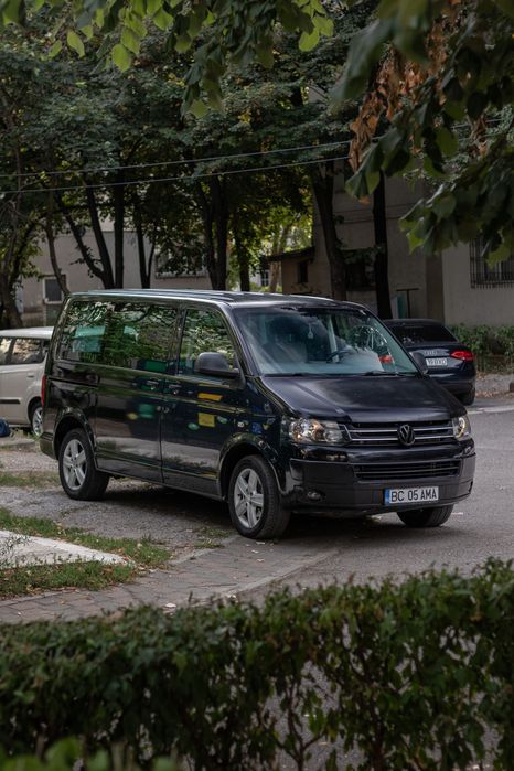 VOLKSWAGEN Multivan 2010 — imagine 1