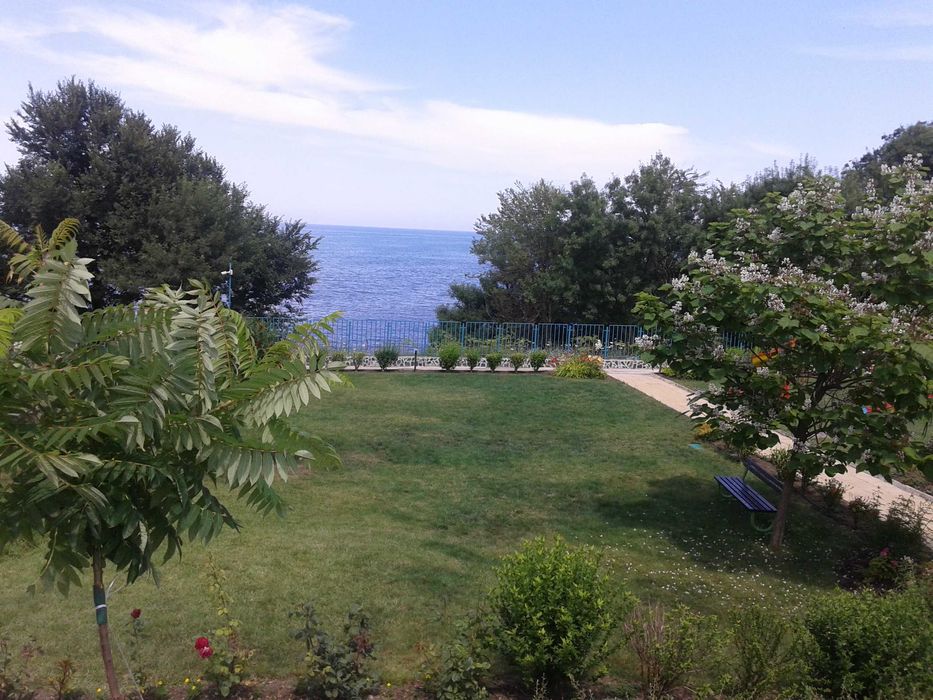 Дава под наем 3-СТАЕН, ЛОЗЕНЕЦ, ОБЛАСТ БУРГАС, до Гардения, лято 2026