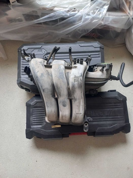 Табло и всмукателен колектор за VW Ъп , Шкода Ситиго , Сеат Мии