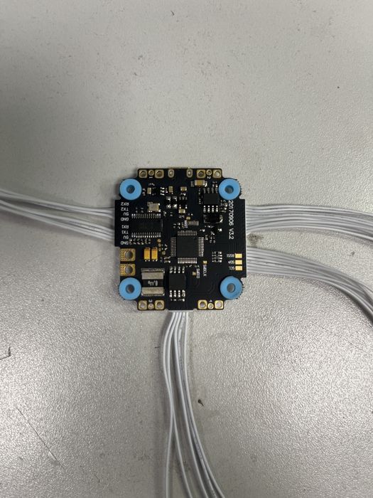 Полетный контроллер для FPV дрона