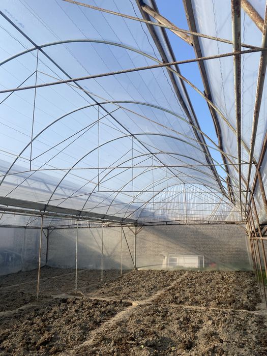 Парник иссик хона сотилади тез ва арзон 6 сотих