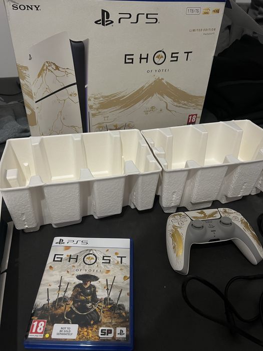 Play Station 5 - PS5 - Ghost of Yotei Limited edition