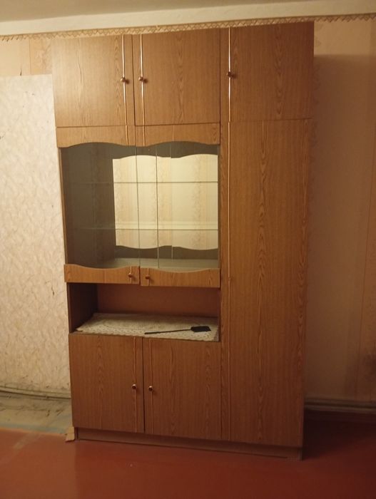 Продам шкаф- шифониер