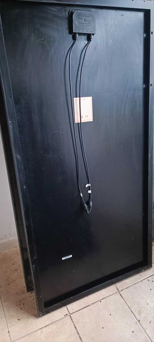 Set 6 Panouri solare fotovoltaice 200W, JF200 Rama Neagra