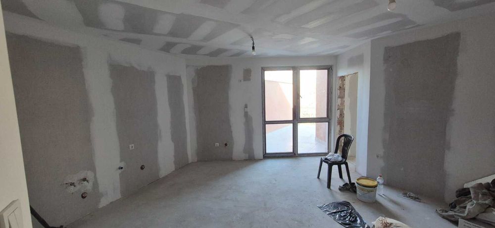 Двустаен апартамент с 1 спалня