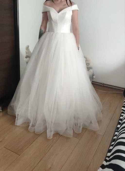 Rochie mireasa marime universala