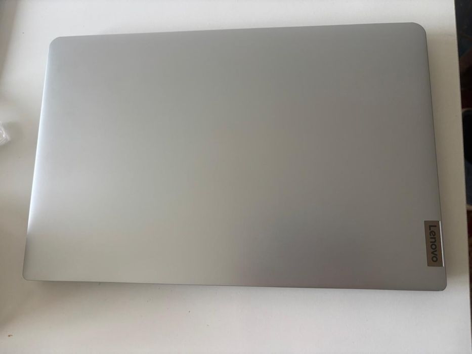 Lenovo_IdePad__